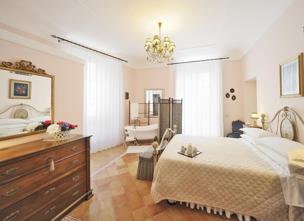 カステッラバーテResidenza Matarazzo E Le Sue Soffitteアパートメント 部屋 写真