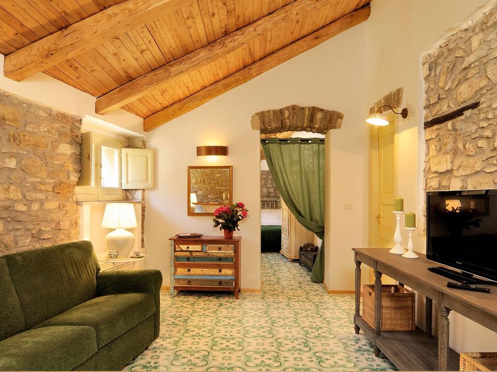 カステッラバーテResidenza Matarazzo E Le Sue Soffitteアパートメント 部屋 写真