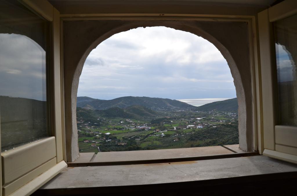 カステッラバーテResidenza Matarazzo E Le Sue Soffitteアパートメント エクステリア 写真